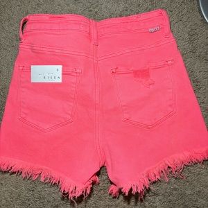 Women’s high waisted shorts